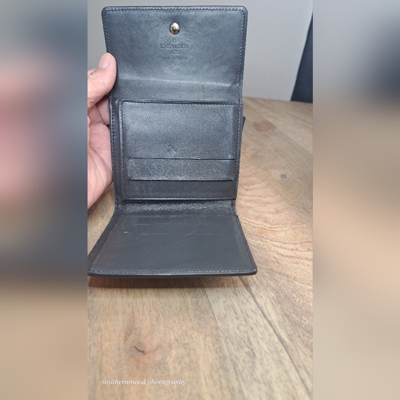 Louis Vuitton Monogram Mat Elise Wallet - Picture 11 of 14